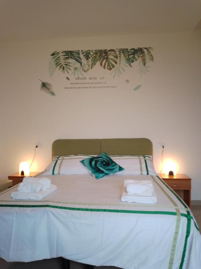 גאטאו א מארה Hotel Riposo מראה חיצוני תמונה