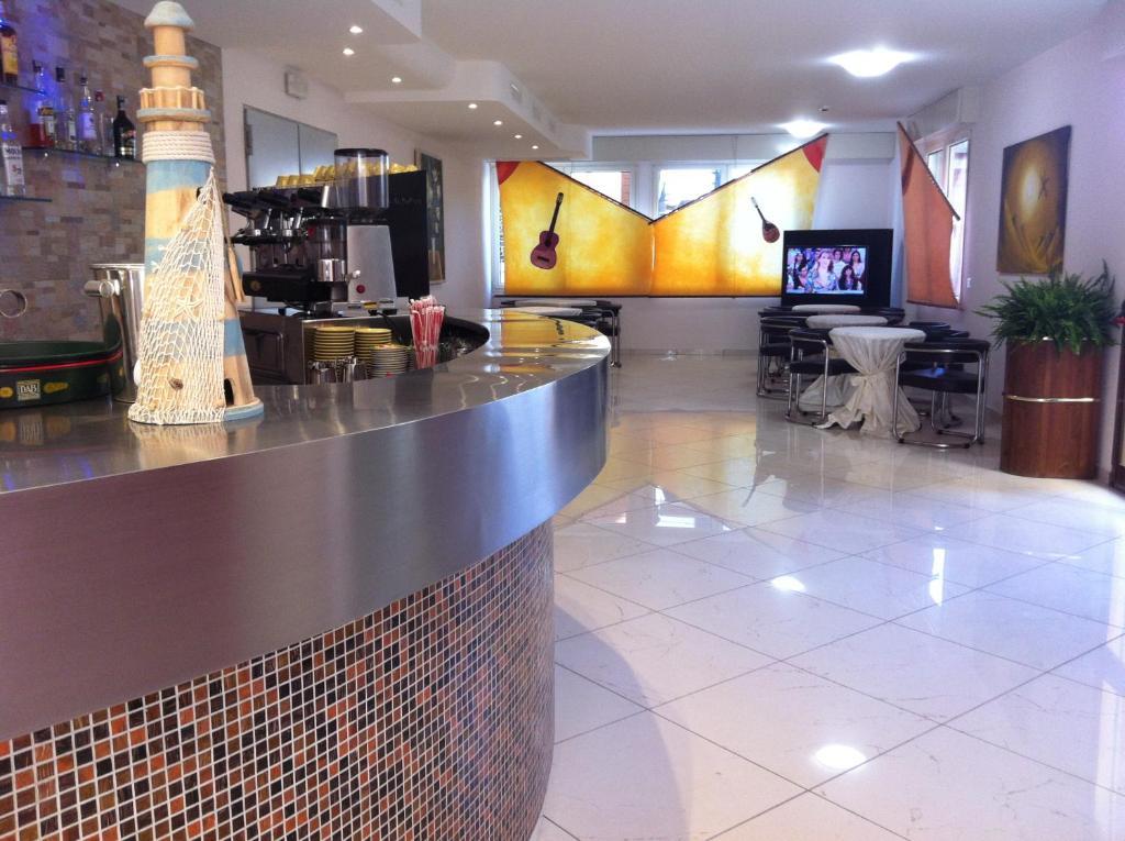 גאטאו א מארה Hotel Riposo מראה חיצוני תמונה