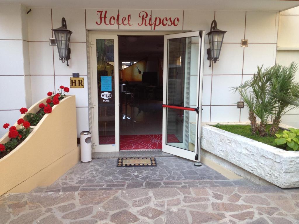 גאטאו א מארה Hotel Riposo מראה חיצוני תמונה