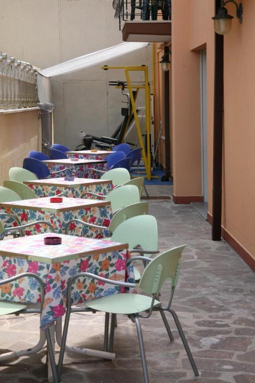 גאטאו א מארה Hotel Riposo מראה חיצוני תמונה